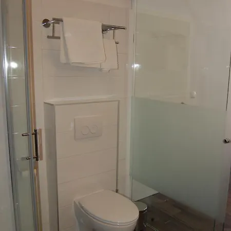 Gorgonia Suites In Verunic