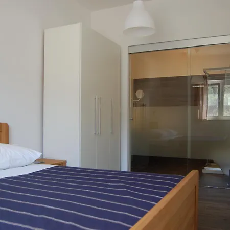 Apartment Gorgonia Suites In Verunic Verunic