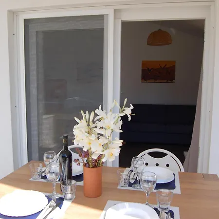 Gorgonia Suites In Verunic