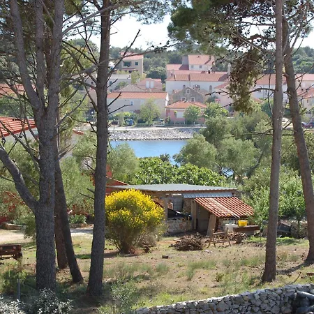 Gorgonia Suites In Verunic