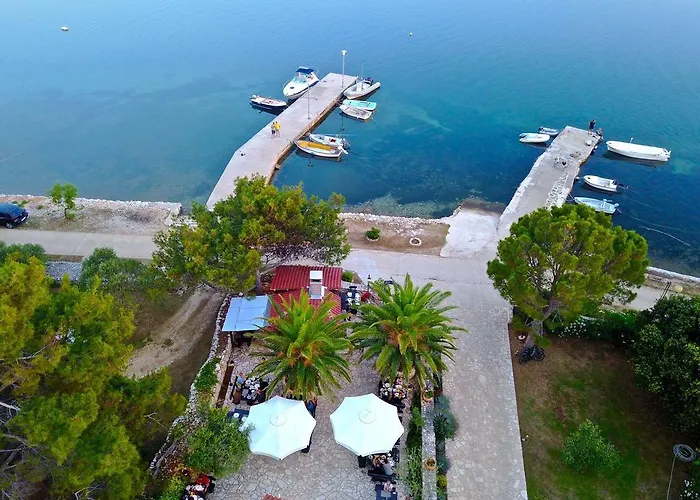 Gorgonia Suites In Verunic Apartment Verunic