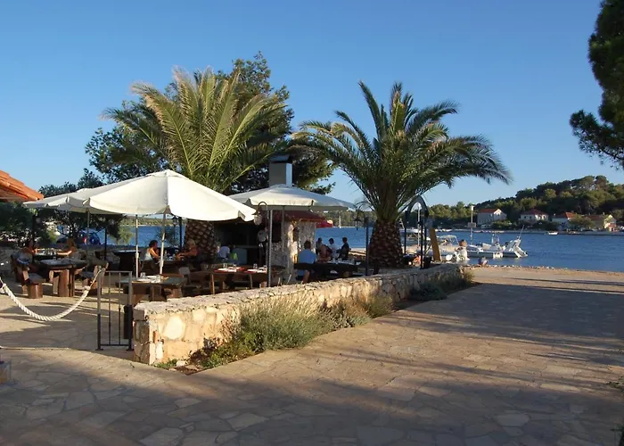 Gorgonia Suites In Verunic * Verunic